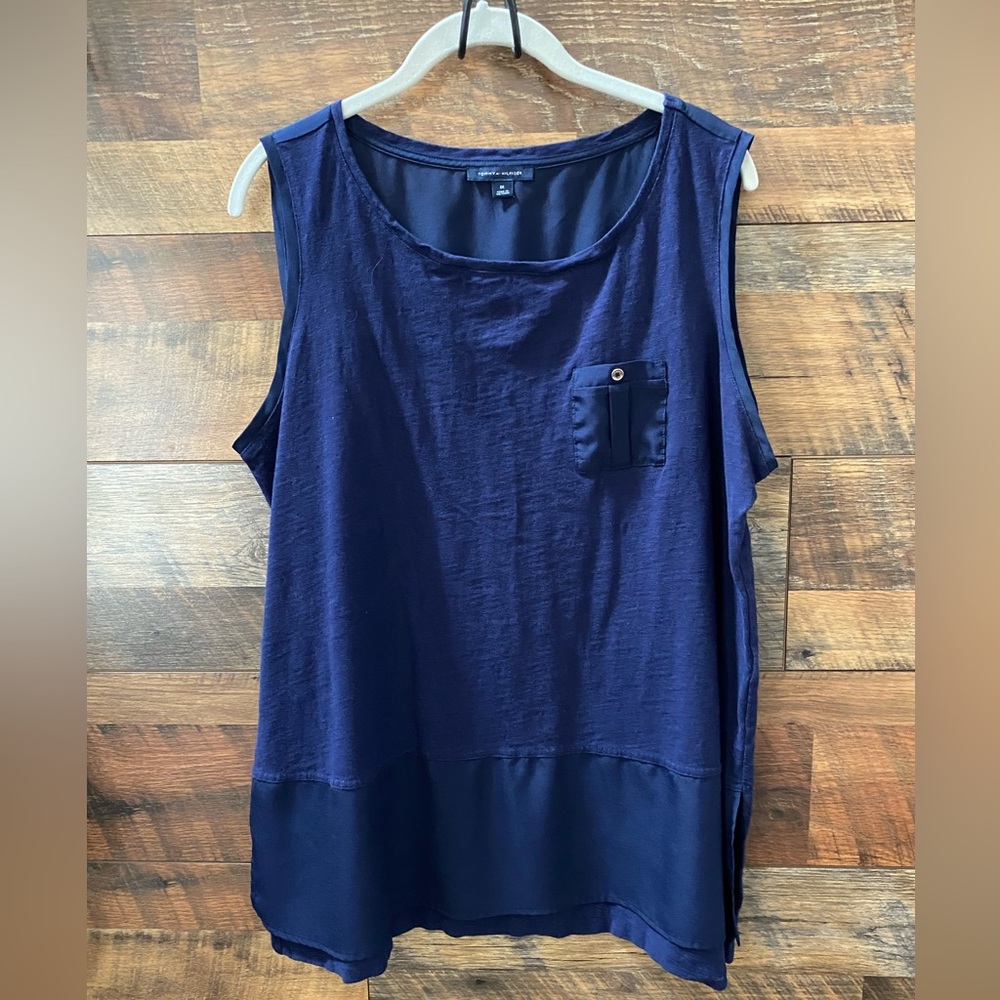 Tommy Hilfiger navy dress shirt in 1X